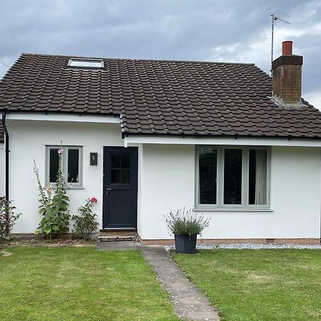 Fir Tree Cottage Chester Exteriör bild
